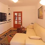 Vulin 4* Pula