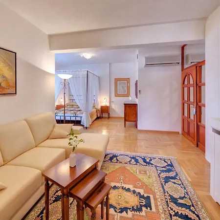 게스트하우스 Vulin 4*