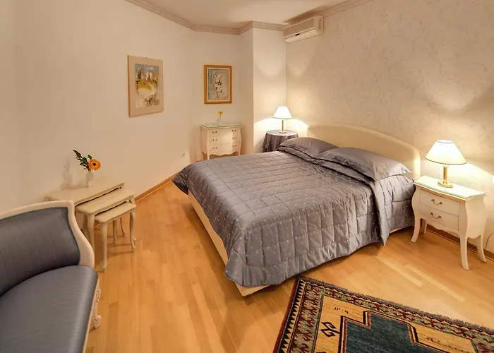 Πανσιόν Vulin Πούλα