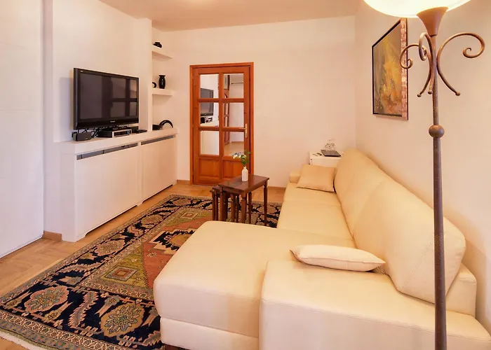 Πανσιόν Vulin 4*